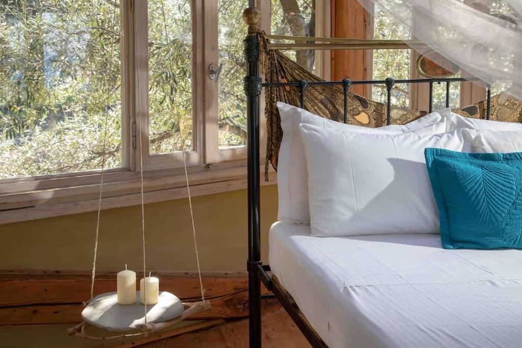 Margaritis'S Treehouse Villa Paramonas  Exterior photo