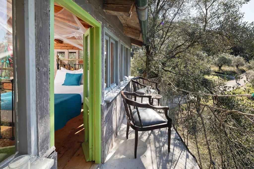 Margaritis'S Treehouse Villa Paramonas  Exterior photo